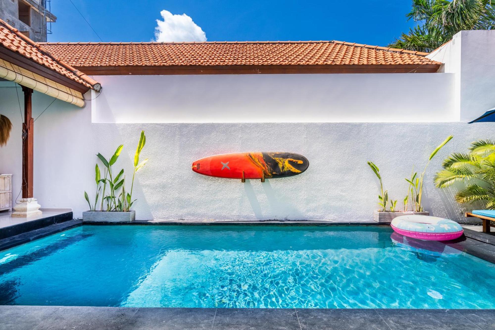 4-Bedroom Pool Villa Near Seminyak Center Экстерьер фото