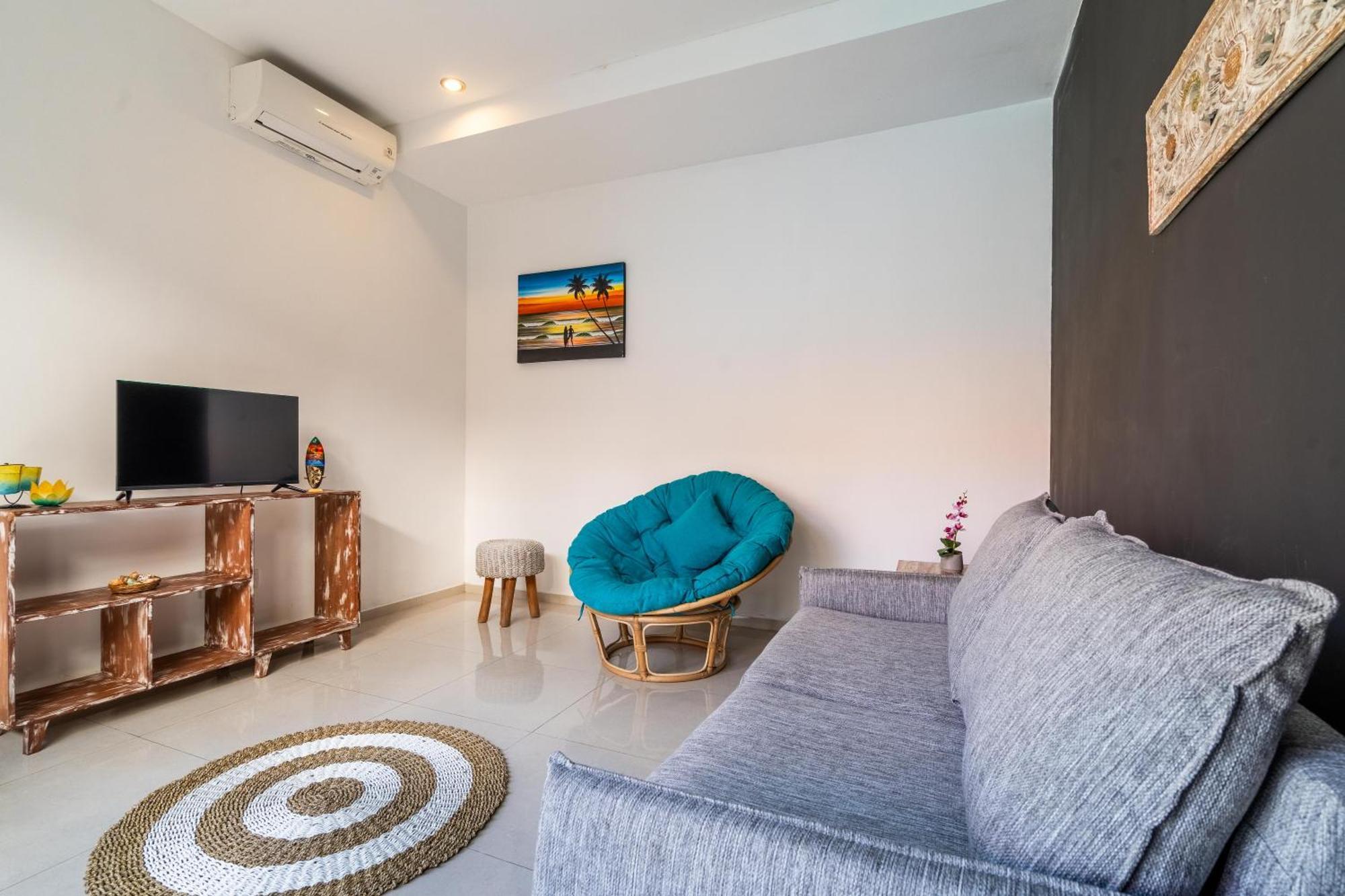 4-Bedroom Pool Villa Near Seminyak Center Экстерьер фото
