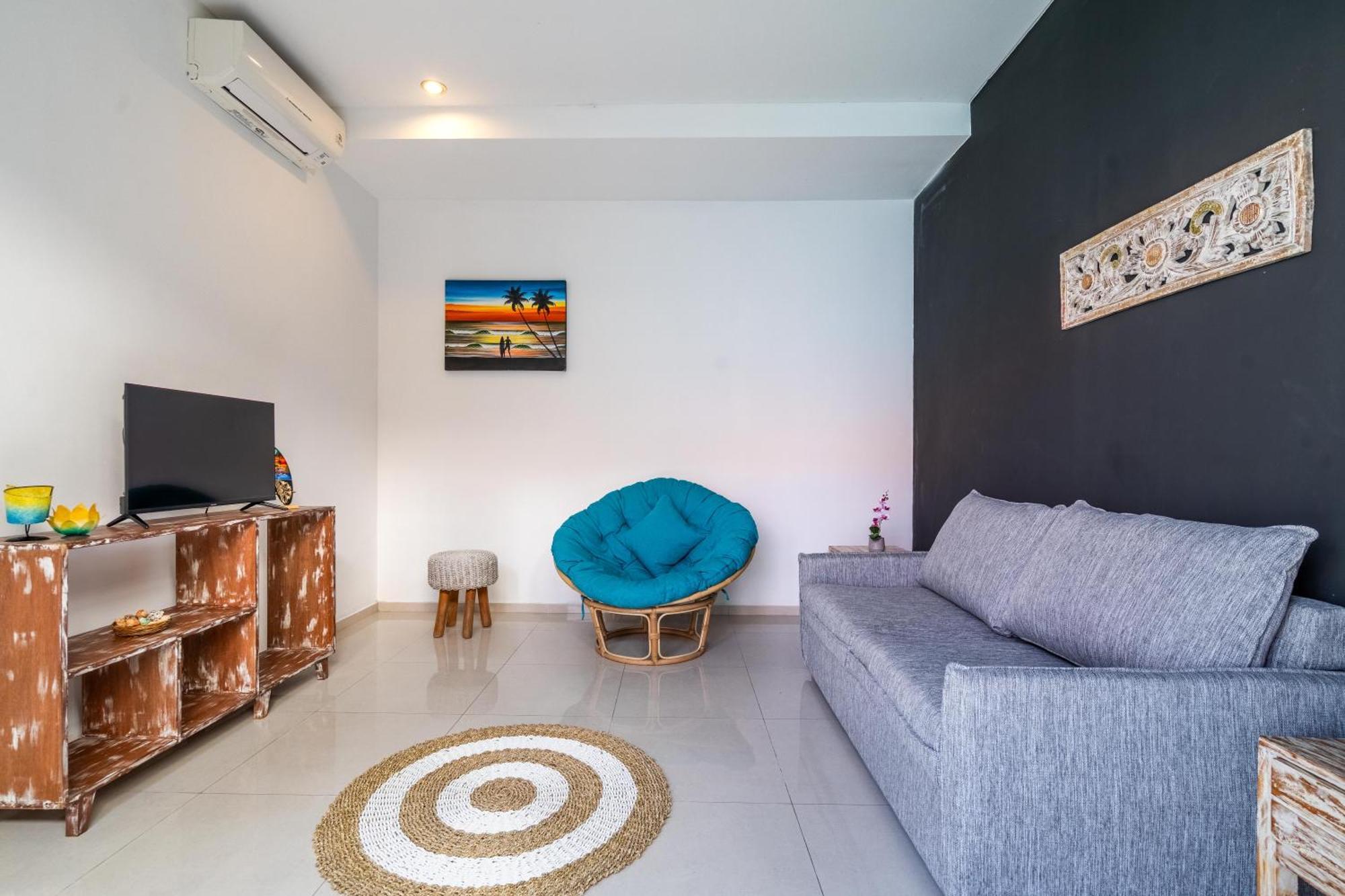 4-Bedroom Pool Villa Near Seminyak Center Экстерьер фото