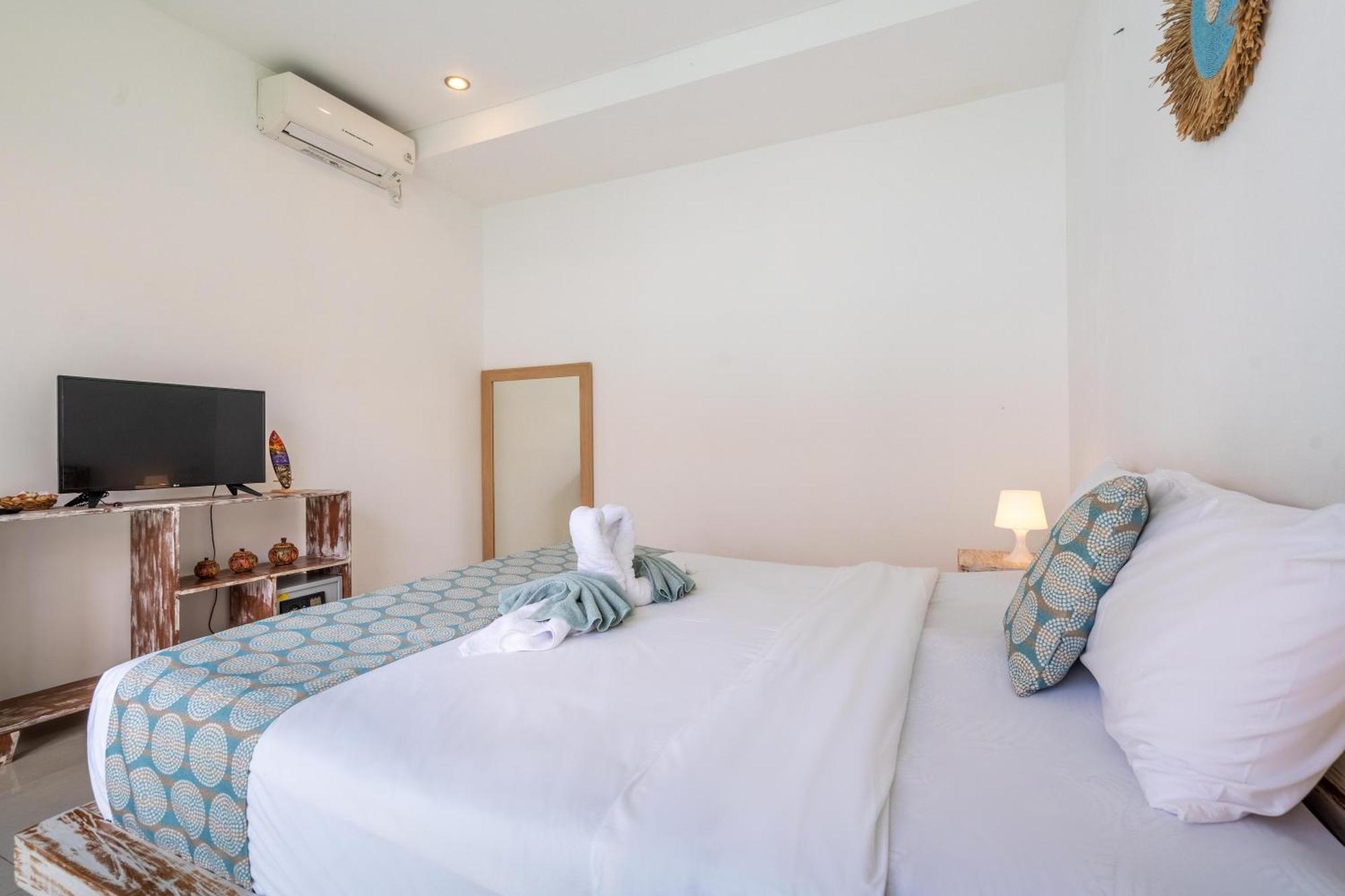 4-Bedroom Pool Villa Near Seminyak Center Экстерьер фото