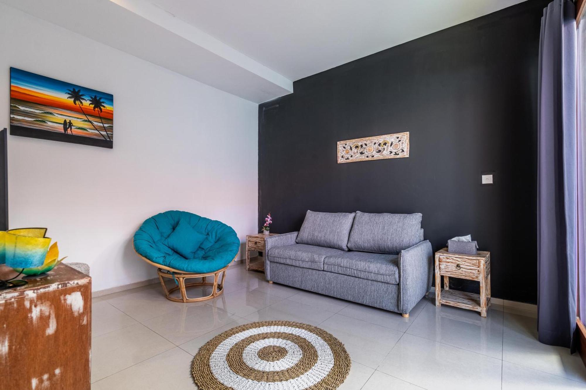 4-Bedroom Pool Villa Near Seminyak Center Экстерьер фото